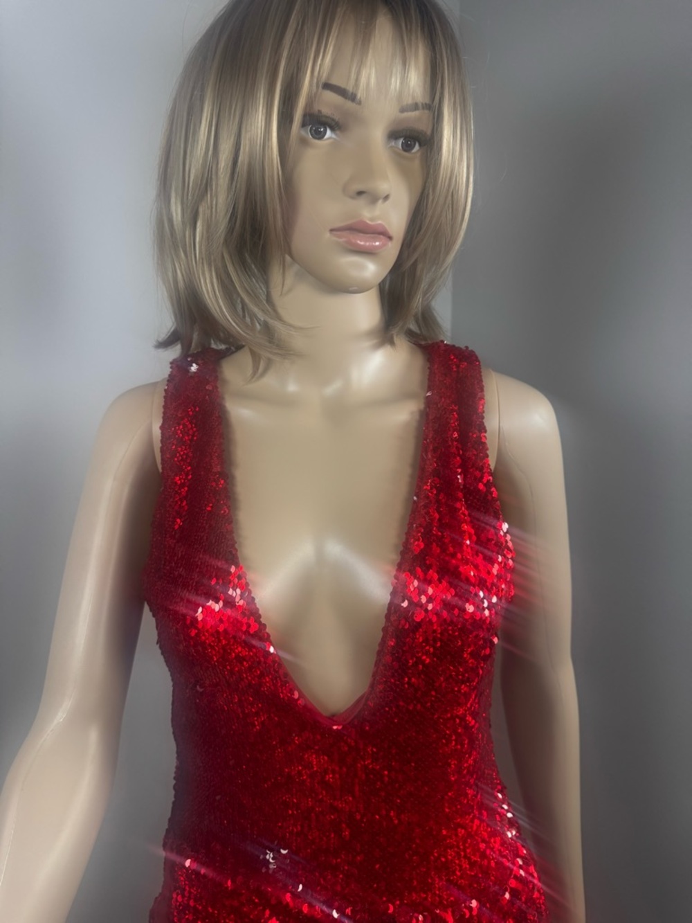 AKIRA Red Sequin Deep V Party Dress NWT Medium Holiday Vegas - Picture 3 of 6